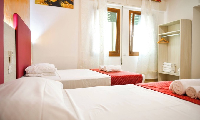 Mestre Hotel | Steps from Mestre Station, 4 Mins to Venice, Food & Comfort All Around