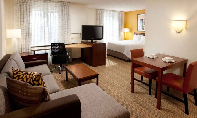 Downtown San Antonio Hotel | Steps from the River Walk & Alamo: Your Ideal Urban Retreat with Heated Pool!