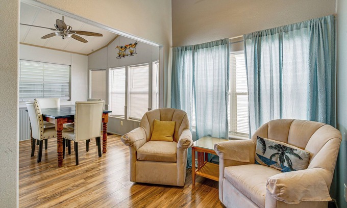 Port Isabel House | Steps to Bay! Home w/Pool Access in Port Isabel