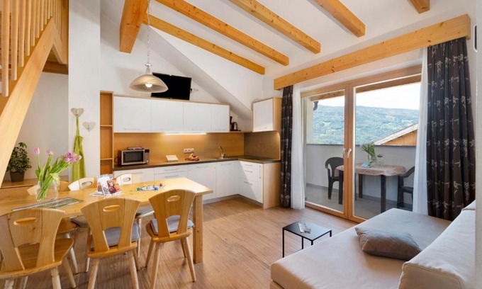 Issengo Apartment | Stiflerhof Apt Edelweiss