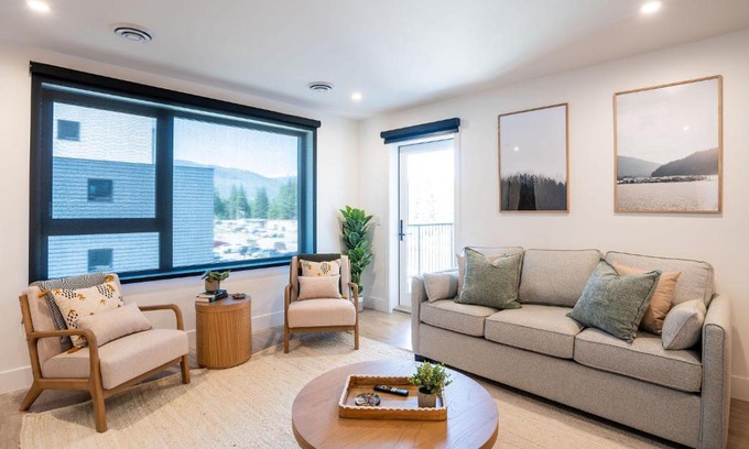 Revelstoke House | Stoked On Revy - Family Condo in Revelstoke