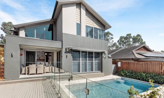 Pokolbin House | Stone Grange - Impressive getaway at The Vintage Resort
