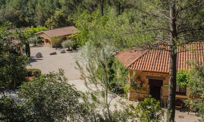 Yeste House | Stone house nº2 for 4 people, Batan Rio Tus