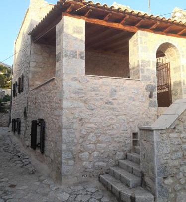 Koita Villa | Stonehouse in Mani Penisula