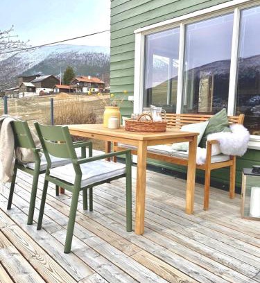 Skjaak House | Stort og autentisk hus i Skjåk - kort vei til Lom!