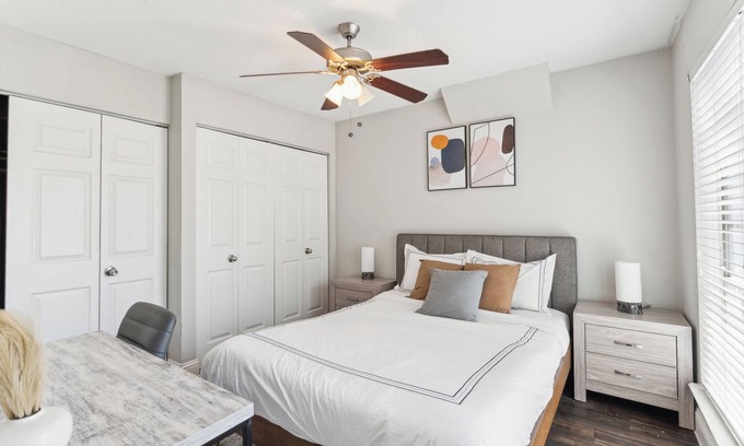 South Arlington Apartment | Stratton 217-P I Spacious 1 Bed 1 Bath