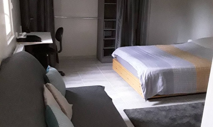 Haute-Borne Apartment | Studio 2 Personnes