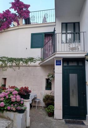 Brist Apartment | Studio apartment in Brist with Seaview, Balcony, Air condition, WIFI (4333-1)