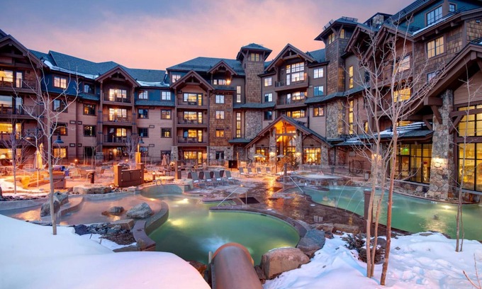 Breckenridge Resort | Studio Apartment Ski in/out from Grand Lodge Peak 7