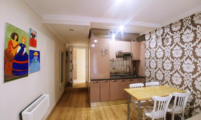 Alicante City Centre Apartment | Studio at Alicante Alacant 400 m away from the beach with balcony and wifi