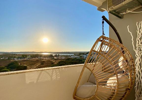 Torralta Apartment | Studio Boho Chic