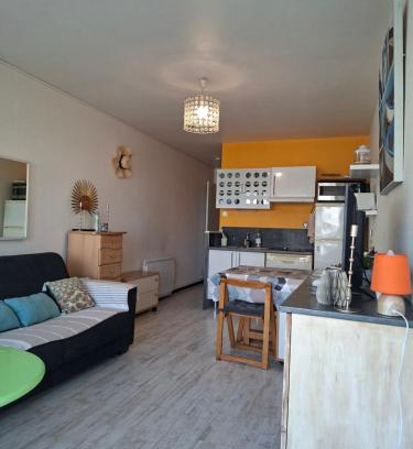 Mediterranee Apartment | studio chambre cabine proche de tous les sites et commodités