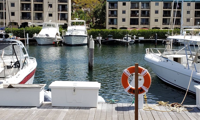 Red Hook Apartment | Studio Condo with easy access to Sapphire Beach!
