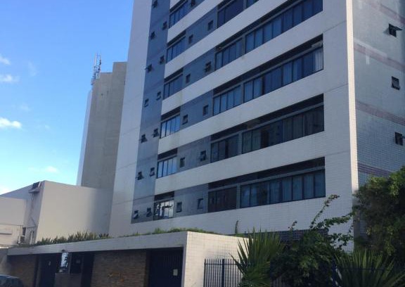 Pina Apartment | Studio Everest Flats