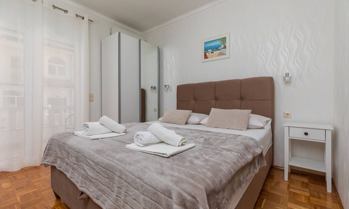 Omis Apartment | Studio flat with balcony Duće, Omiš (AS-5973-a)