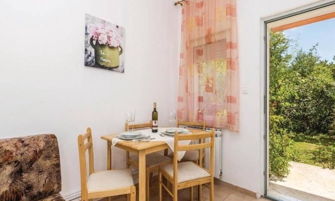 Sarsoni Apartment | Studio flat with terrace Rijeka (AS-15932-a)