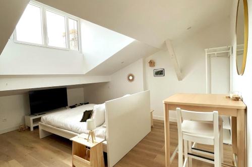 Casteljaloux Apartment | Studio Hypercentre Casteljaloux - Moderne - Calme - Wifi - TV -