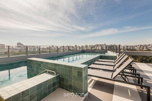 Cidade Baixa Apartment | Studio in Building with Swimming Pool in Porto Alegre - JRE