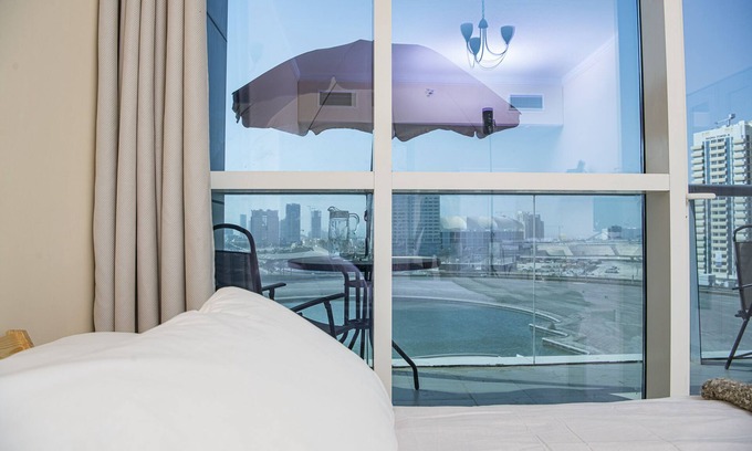 Dubai Sports City Apartment | Studio in the heart of Sports City -great view & amenities!