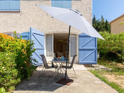 Toulon - Hyeres Apartment | Studio L'Ayguade-2 by Interhome