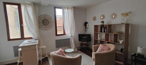 Condom Apartment | Studio Les Armuriers, 2ème étage sans asc