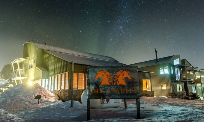 Perisher Valley Apartment | Studio Loft 6 - This well appointed self contained studio loft