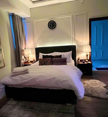 Bahria Town Apartment | Studio Luxé Bahria Living Self Check-in