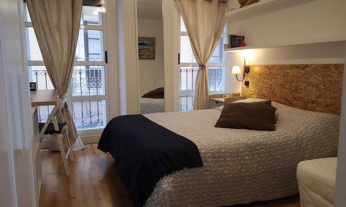 Alicante City Centre Apartment | STUDIO MUÑOZ # 5 · Studio Muñoz # 5 Old town, 5 minute to beach