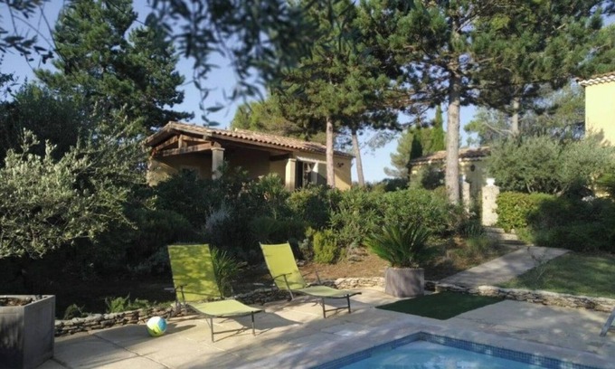 Saint-Siffret Bed & Breakfast | Studio room with large summer kitchen