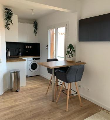 Carmes Apartment | Studio Trinité - Quartier des Carmes