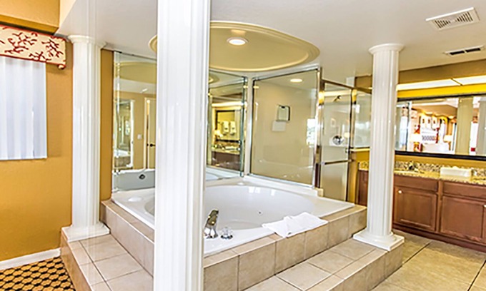 Florida Central Atlantic Coast Resort | STUNNING 2 BEDROOM AT LAKES RESORT NEAR DISNEY UNIVERSAL SEA WORLD