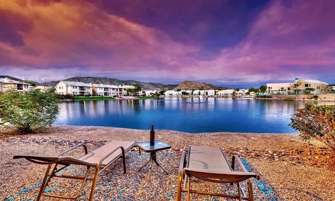 Foothills Villa | Stunning 2 Bedroom Lakefront with Incredible Views. Senior Friendly Single Level