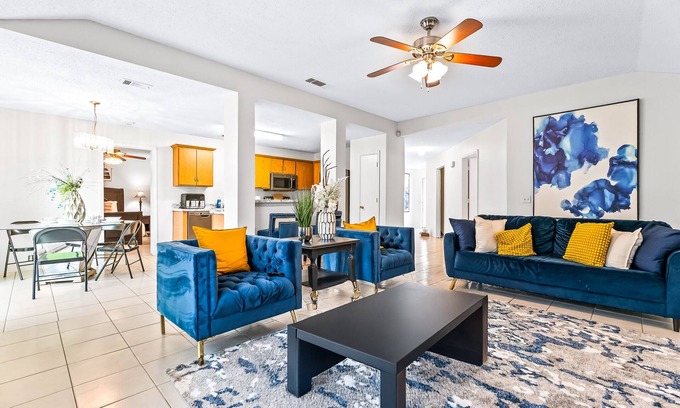 Buckner Terrace - Everglade Park House | stunning 4-bedroom house, only 10 minutes from downtown Dallas! n