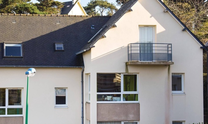 Trevou-Treguignec Apartment | Stunning apartment in Trevou Treguignec