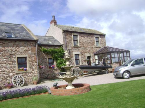 Knott End-on-Sea House | Stunning coastal country cottage 2 beds sleeps 5