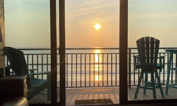New Smyrna Beach Condo | Stunning direct ocean front 2 bedroom unit! Fully equipped and all remodeled!
