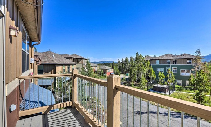 Fraser Apartment | Stunning Fraser Condo Less Than 8 Mi to Winter Park!