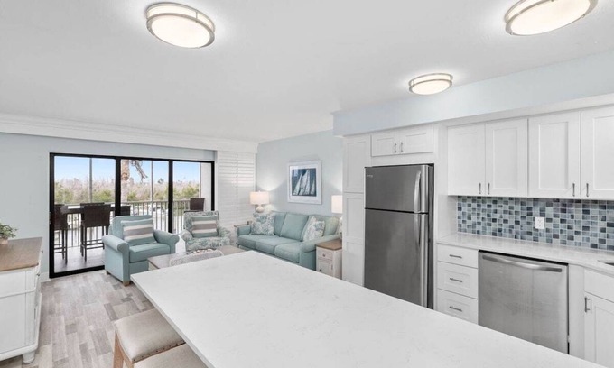 Captiva Condo | Stunning Harborview Villa in South Seas