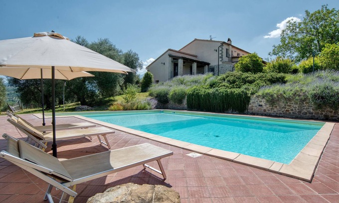 Castel del Piano House | Stunning home in Castel del Piano GR
