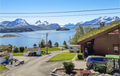 Alesund House | Stunning Home In Ålesund With Kitchen