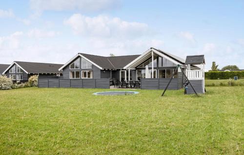 Skastrup House | Stunning Home In Bogense With Sauna