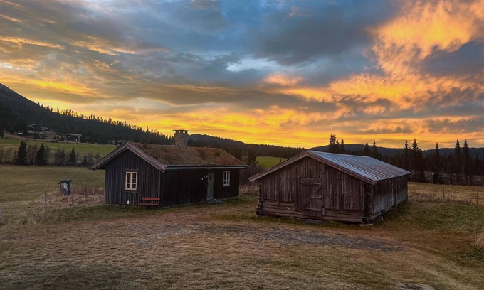 Hundorp House | Stunning home in Fåvang with WiFi