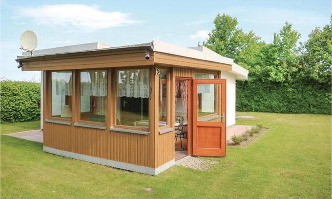 Wichmannsdorf House | Stunning Home In Kröpelinwichmannsdrf