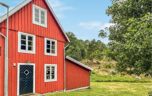 Ronneby House | Stunning Home In Ronneby With Kitchen
