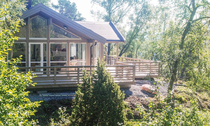 Møre og Romsdal House | Stunning home in Stranda with sauna