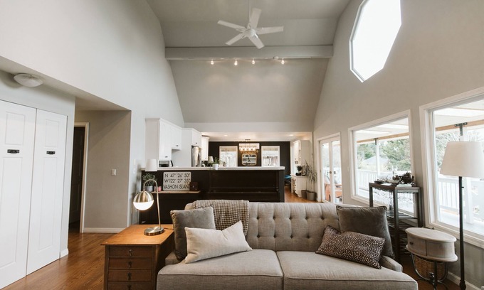 South Colby House | Stunning Home, Sound View, Sauna and Covered Deck