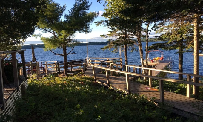 Perry Cabin | Stunning Maine cabin on Boyden Lake