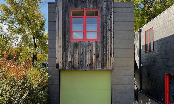 Bozeman House | Stunning Modern Apartment, one of a kind!