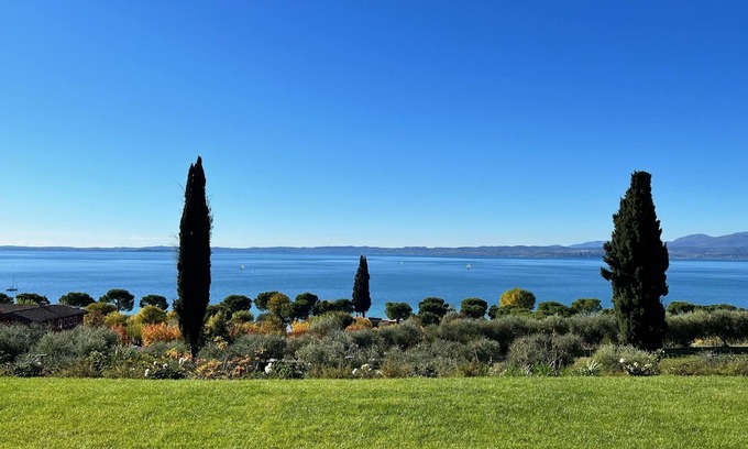 Bardolino Villa | Stunning new villa with beautiful lake view