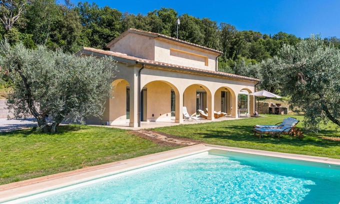 Castagneto Carducci House | Stunning private villa for 6 people with A/C, WIFI, private pool, TV, patio and panoramic view